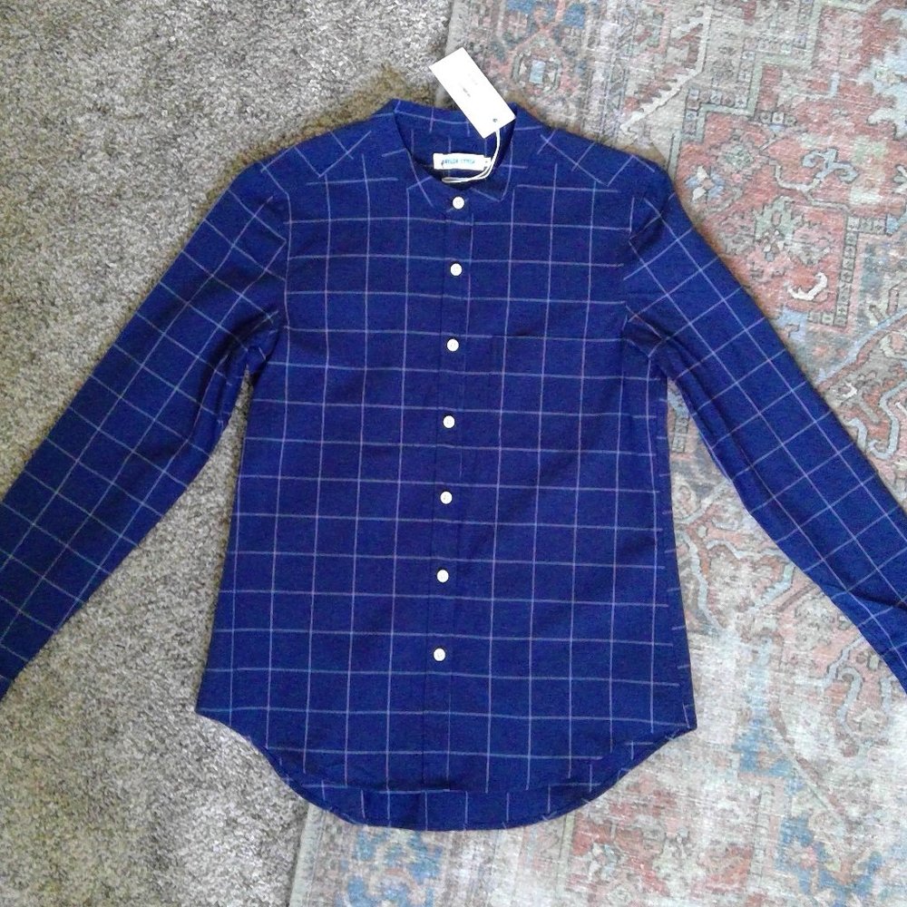 Taylor Stitch Navy Button Down - M